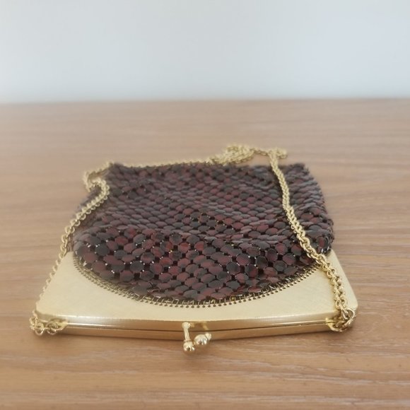 Maroon Red WHITING and DAVIS Enameled Mesh Purse - Picture 4 of 6
